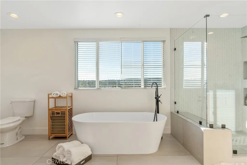 Additional image 39 of 23534 Aetna st, Woodland Hills, CA 91367