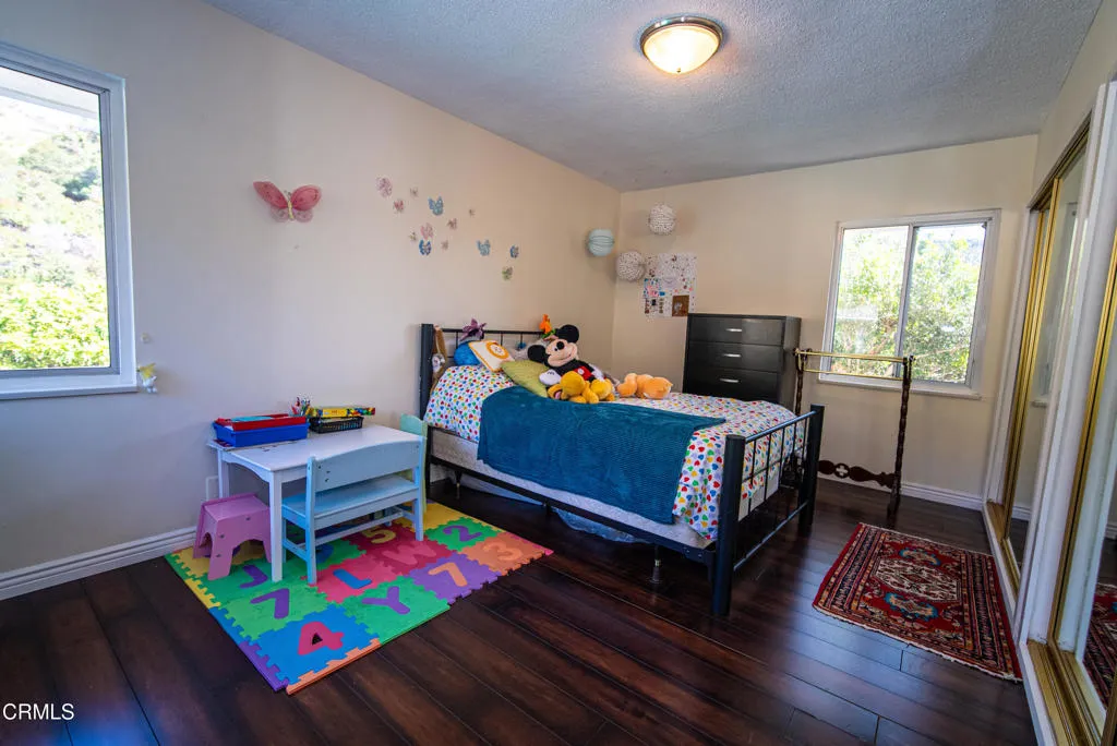 Additional image 66 of 2460 Las Positas Road, Glendale, CA 91208