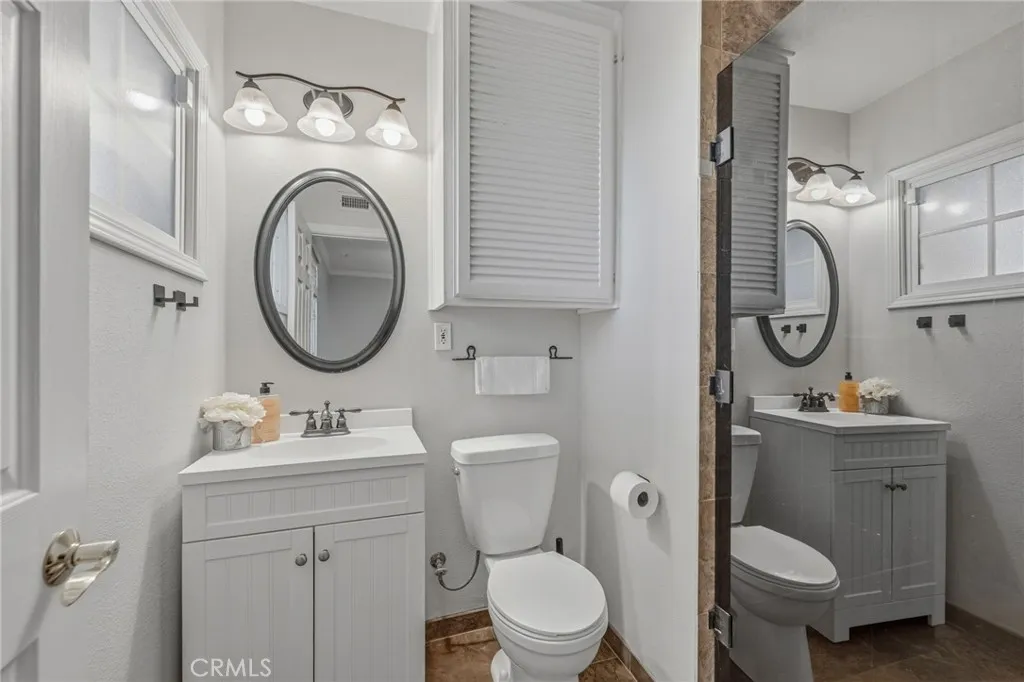 Additional image 69 of 23010 Hartland, West Hills, CA 91307