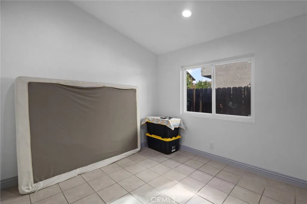 Additional image 41 of 11376 Winery Dr, Fontana, CA 92337