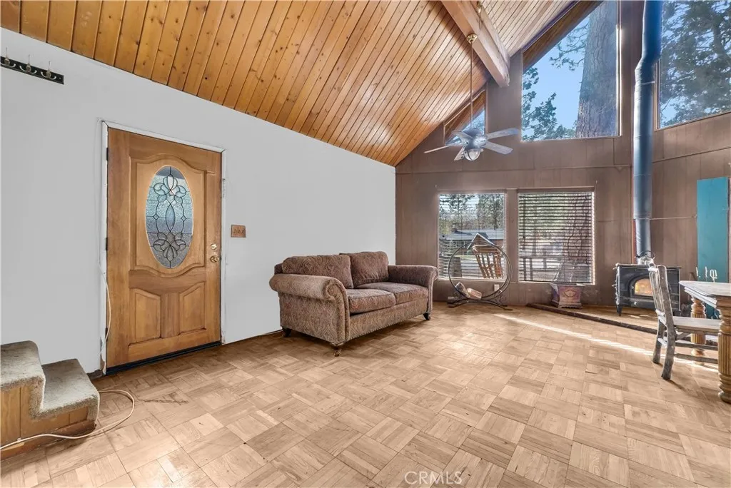 Additional image 4 of 1104 Wendy Ave, Big Bear City, CA 92314