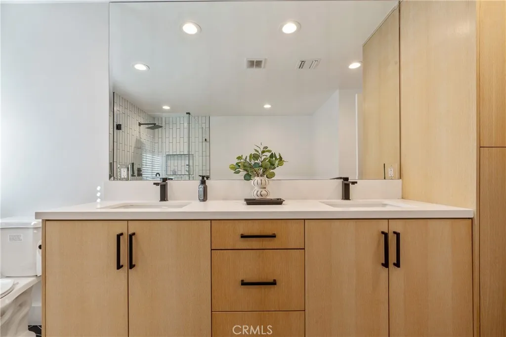 Additional image 100 of 23534 Aetna st, Woodland Hills, CA 91367