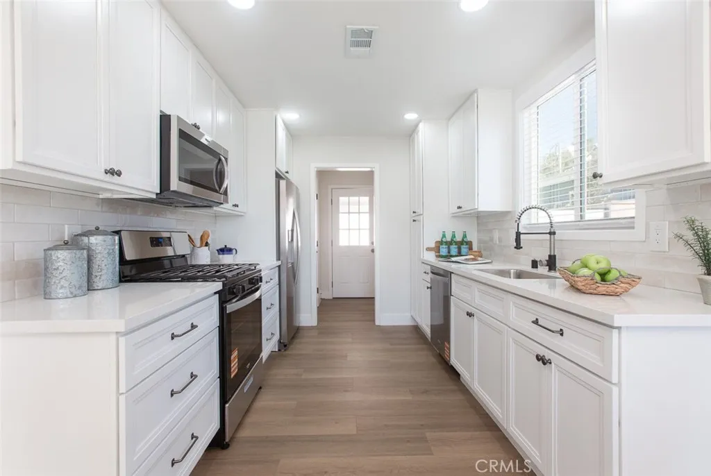 Additional image 15 of 417 W Leeside St, Glendora, CA 91741