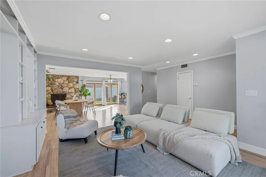 Additional image 53 of 23010 Hartland, West Hills, CA 91307