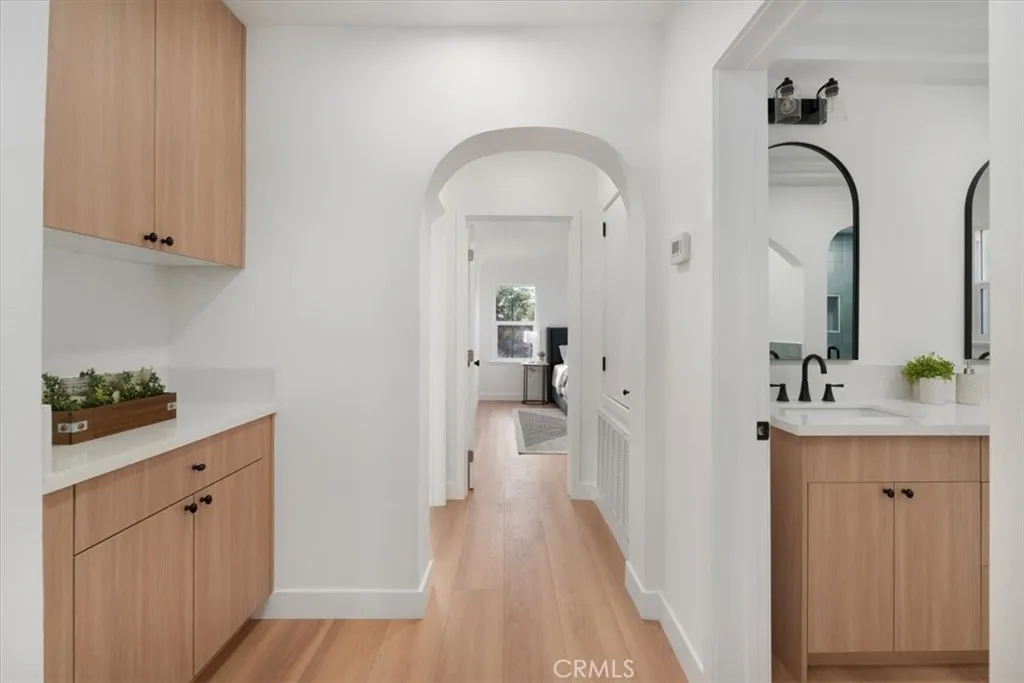 Additional image 53 of 3905 Roxton Avenue, Los Angeles, CA 90008