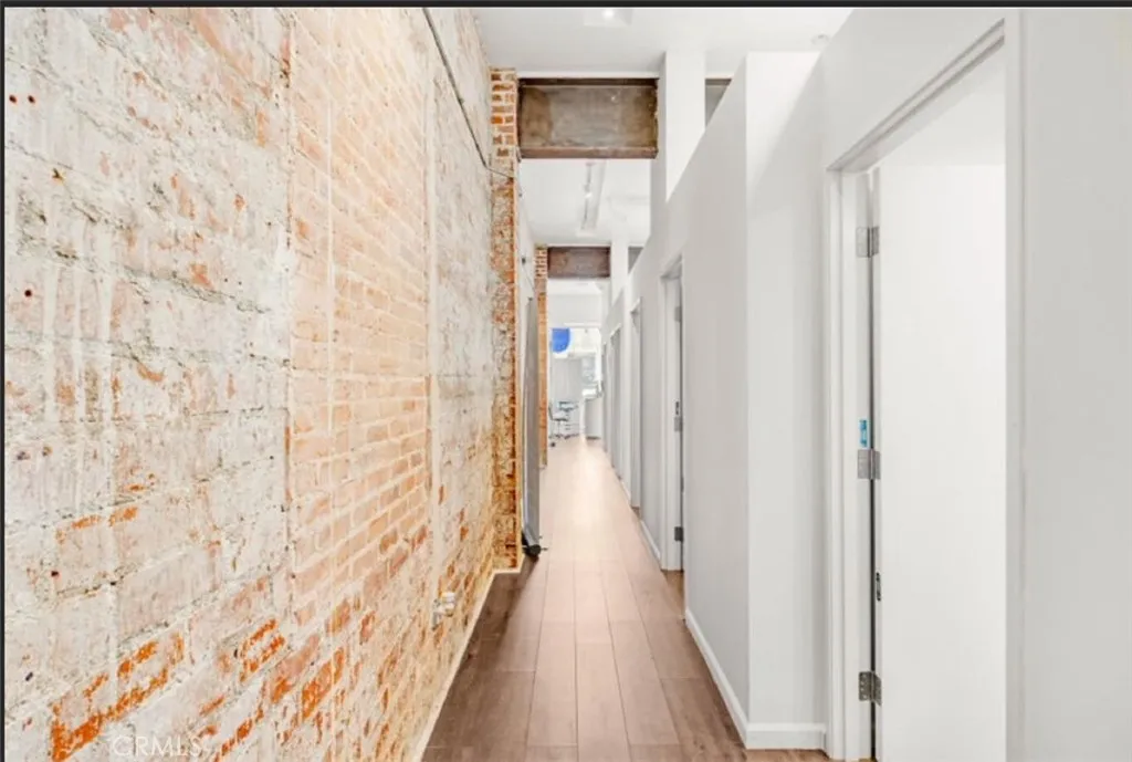 Additional image 3 of 322 S Robertson Blvd, Los Angeles, CA 90048