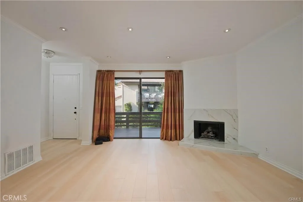 Additional image 6 of 5711 Owensmouth Avenue Unit 117, Woodland Hills, CA 91367