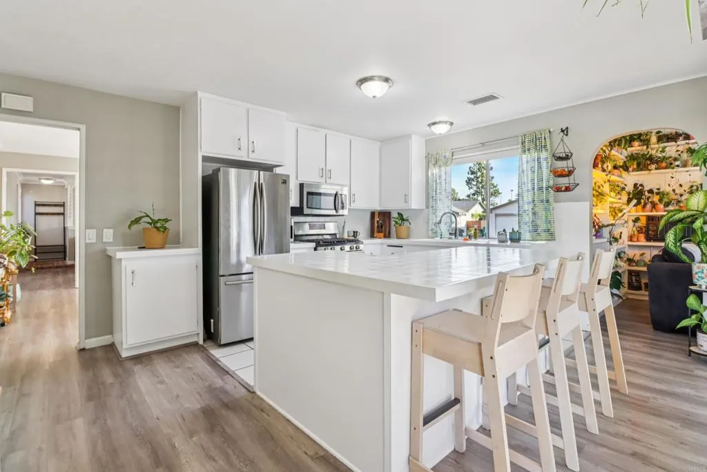 Additional image 16 of 10710 Foxwood Road, San Diego, CA 92126