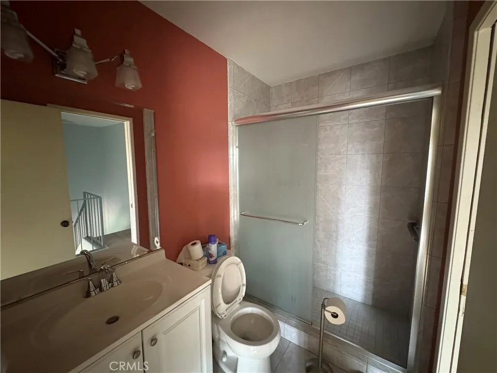 Additional image 13 of 200 Carriage DR #B, Santa Ana, CA 92707