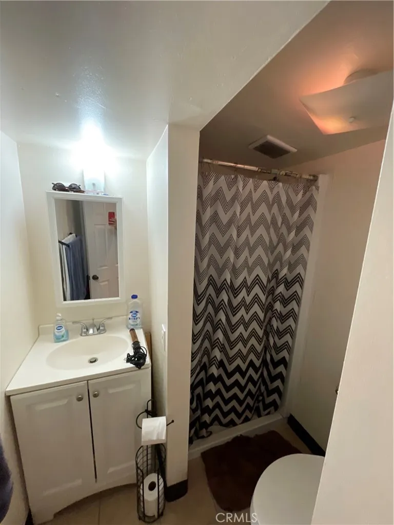 Additional image 84 of 1852 W 17th St, Santa Ana, CA 92706