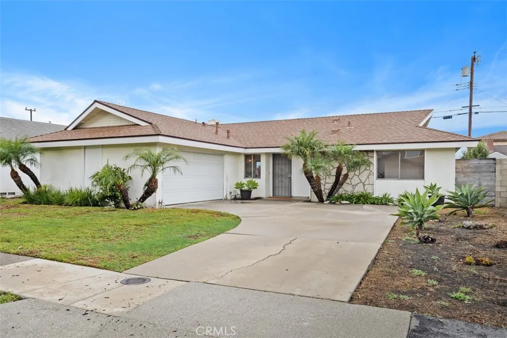 Additional image 3 of 5681 Mangrum Dr, Huntington Beach, CA 92649