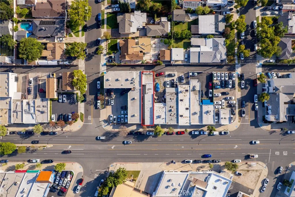 Additional image 85 of 2304 W Burbank Boulevard, Burbank, CA 91506