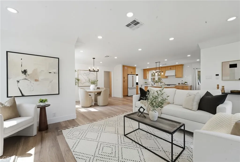 Additional image 15 of 8909 S 5th Avenue, Inglewood, CA 90305