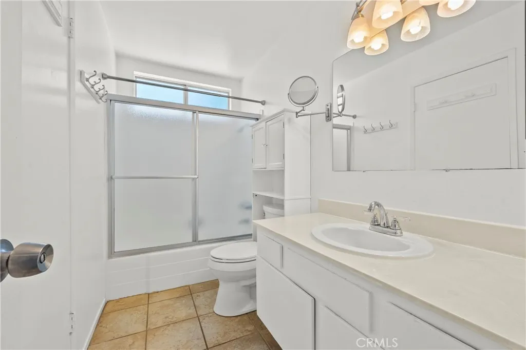 Additional image 15 of 30008 Abelia Rd, Canyon Country, CA 91387