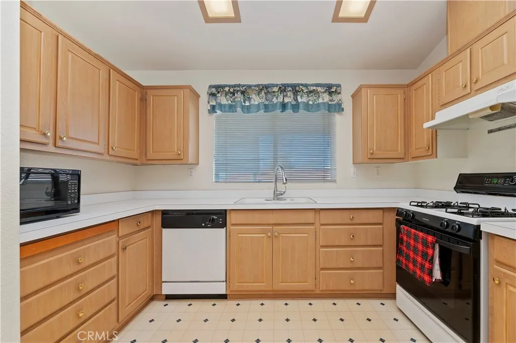 Additional image 56 of 1536 S State St Unit 213, Hemet, CA 92543