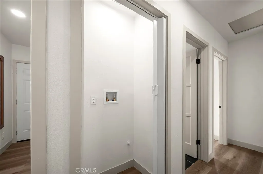 Additional image 73 of 924 W Almond Street, Compton, CA 90220