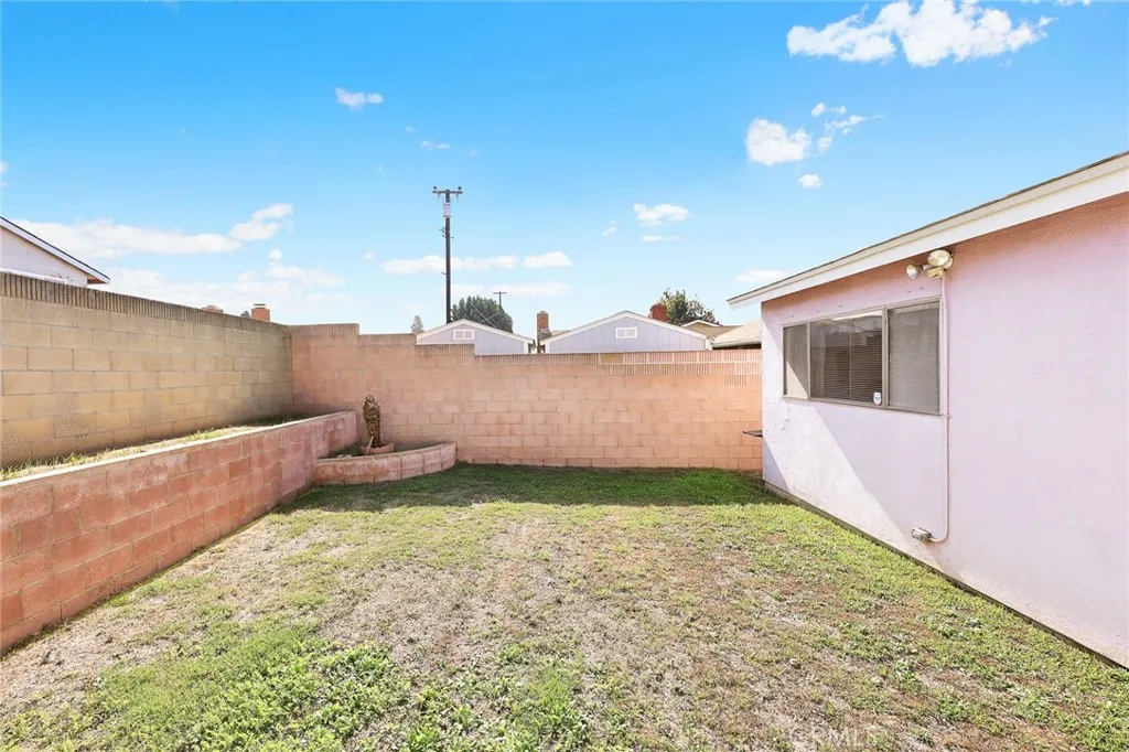 Additional image 49 of 20010 Earlie Avenue, Carson, CA 90746