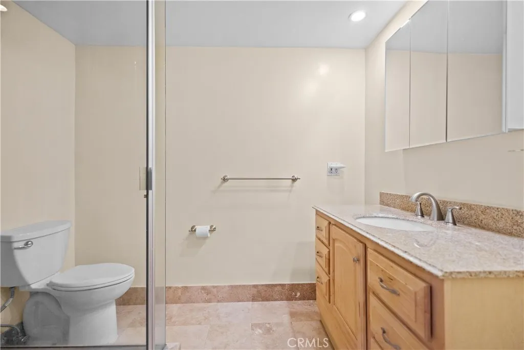 Additional image 52 of 395 S Oakland Avenue Unit 104, Pasadena, CA 91101