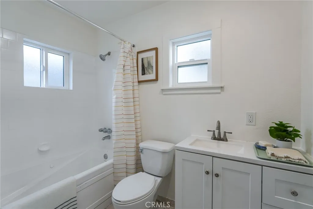 Additional image 53 of 5842 5th Avenue, Los Angeles, CA 90043