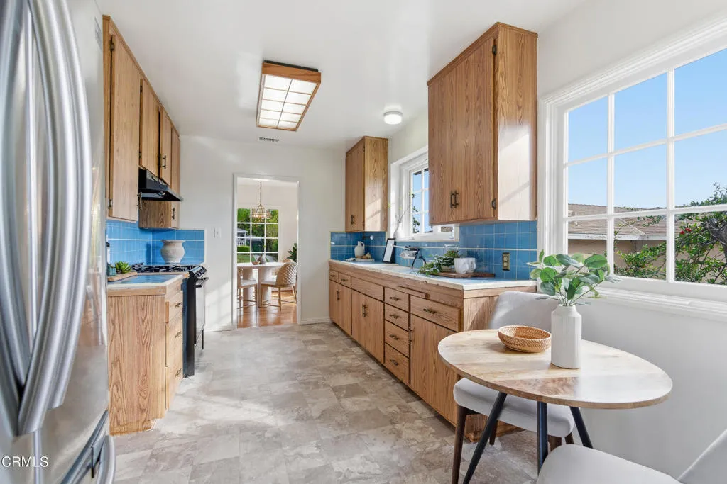 Additional image 31 of 4563 Loma Vista Drive, La Canada Flintridge, CA 91011