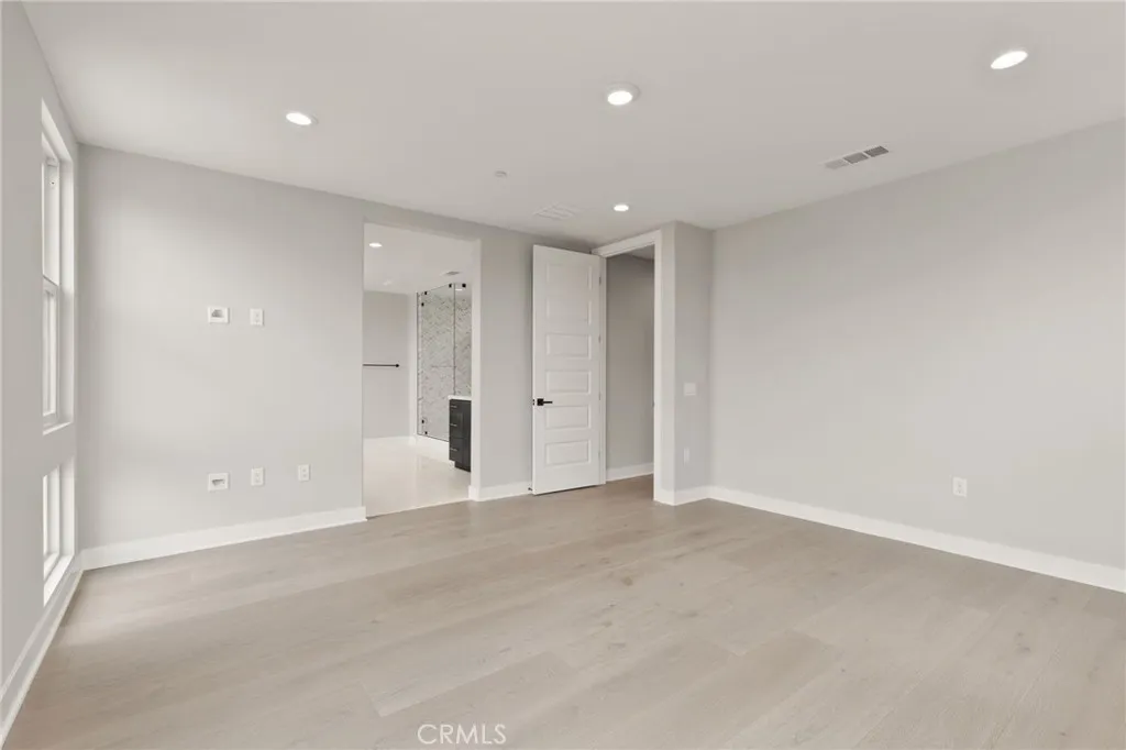 Additional image 12 of 204 Stage, Irvine, CA 92618