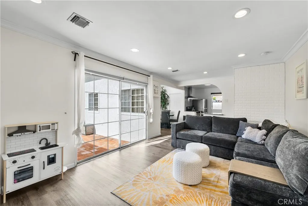 Additional image 45 of 18019 Tiara, Encino, CA 91316