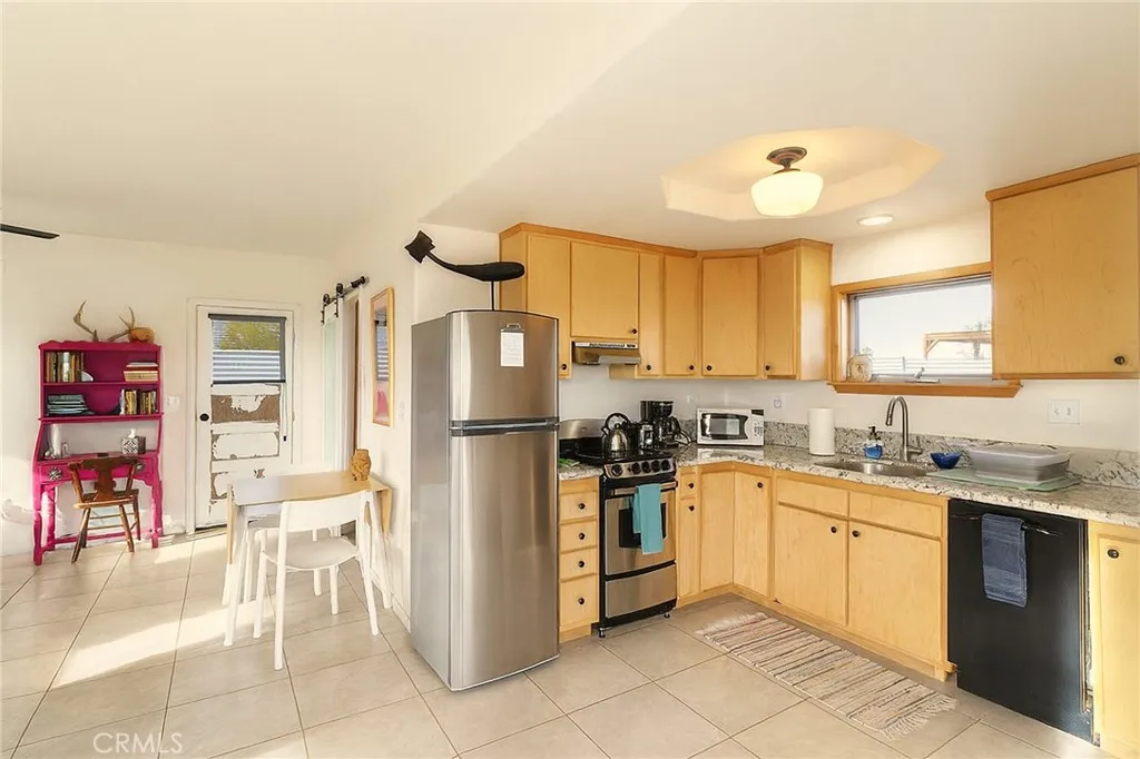 Additional image 60 of 2653 Meldora, 29 Palms, CA 92277