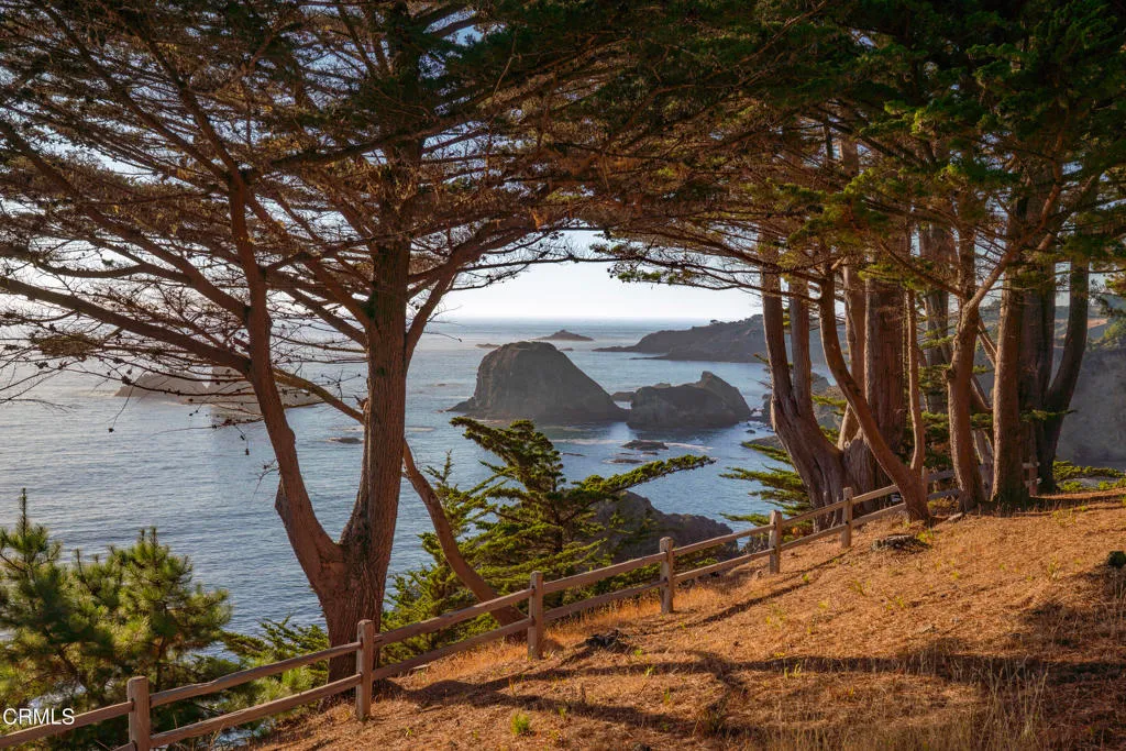 Additional image 38 of 5420 S Highway 1, Elk, CA 95432