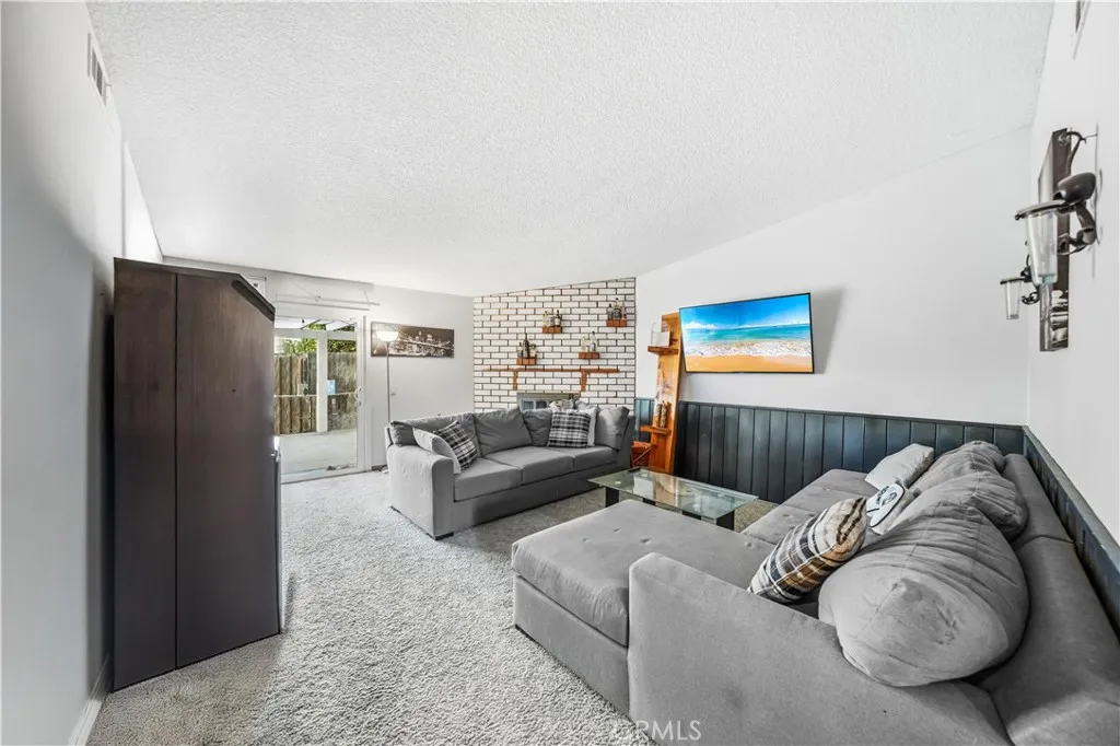 Additional image 20 of 42290 Mayberry Avenue, Hemet, CA 92544