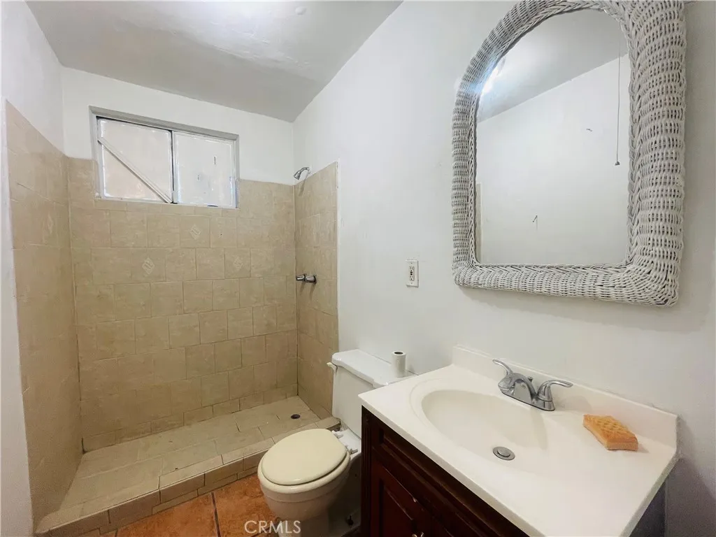 Additional image 38 of 5609 E Beverly Boulevard Unit 3, East Los Angeles, CA 90022