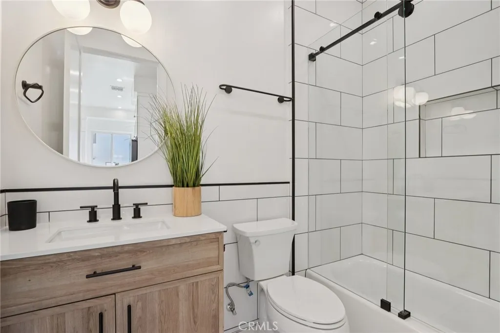 Additional image 96 of 14929 Vose Street, Van Nuys, CA 91405