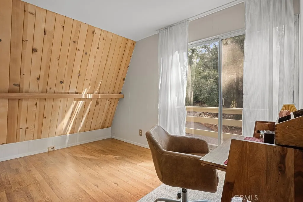 Additional image 14 of 989 Calanda Dr, Crestline, CA 92325