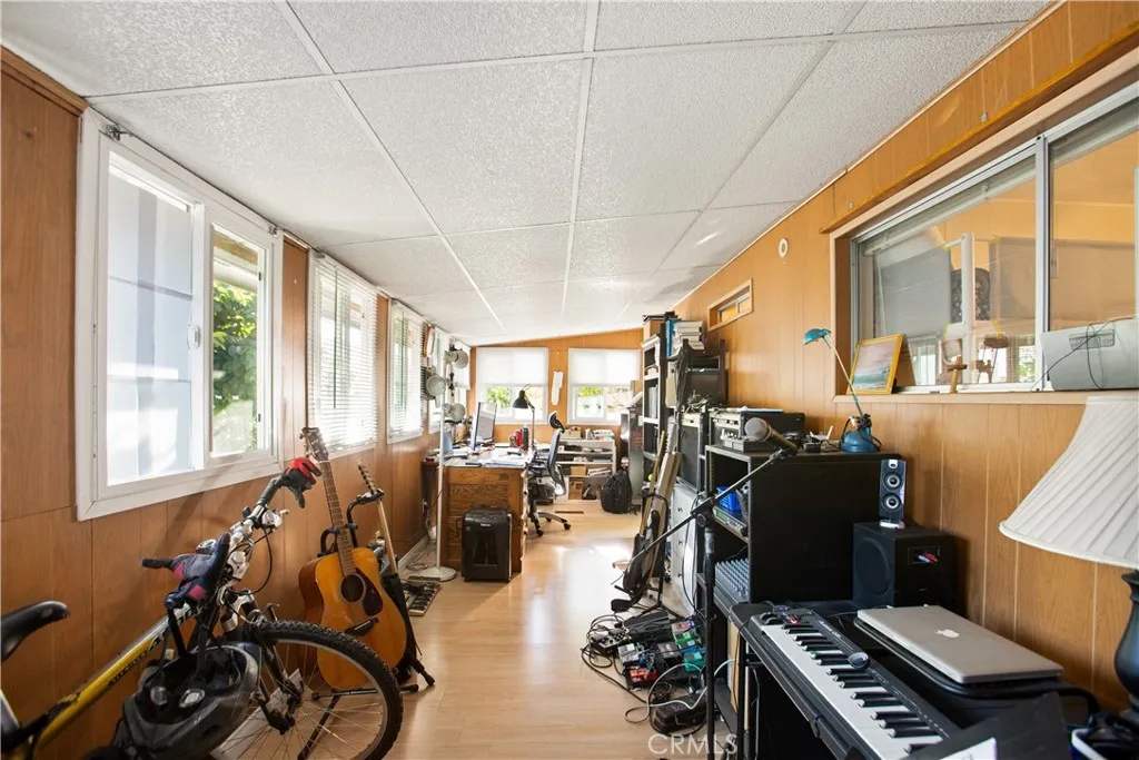 Additional image 63 of 39 Pine Via Avenue, Anaheim, CA 92801