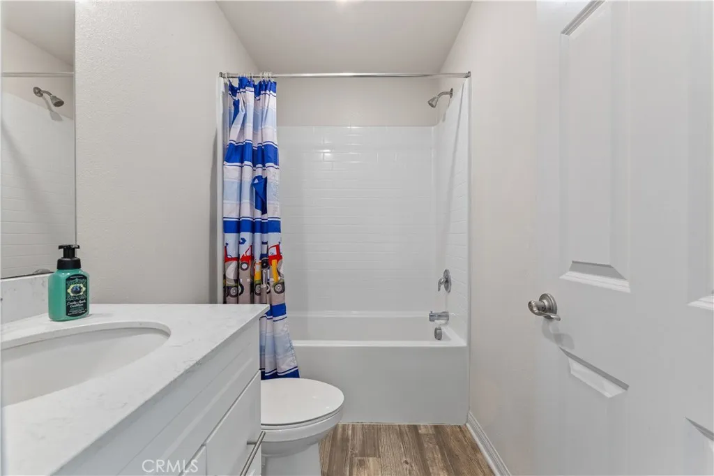 Additional image 101 of 1208 Dock Ln, Harbor City, CA 90710