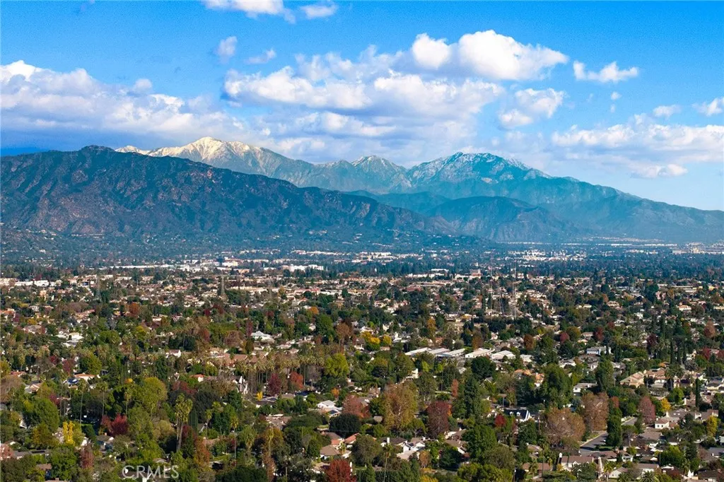 Property image for 2270 Brentford Rd, San Marino, CA 91108