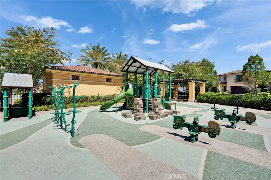 Additional image 87 of 100 Albero, Irvine, CA 92602