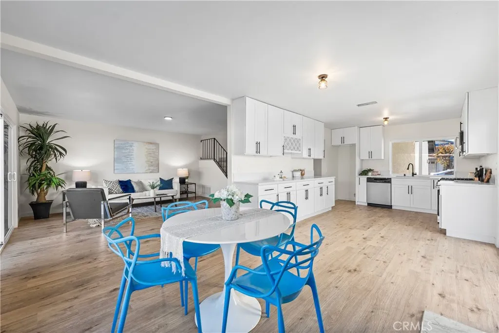 Additional image 69 of 22015 Romar Street, Chatsworth, CA 91311