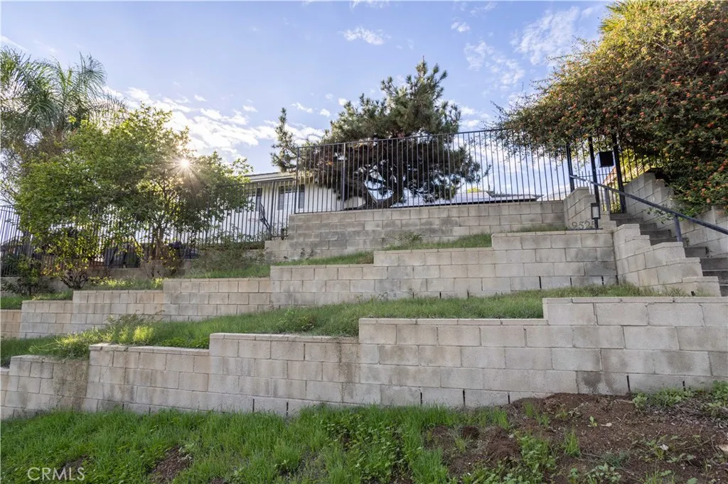 Additional image 2 of 9525 Woodley, North Hills, CA 91343