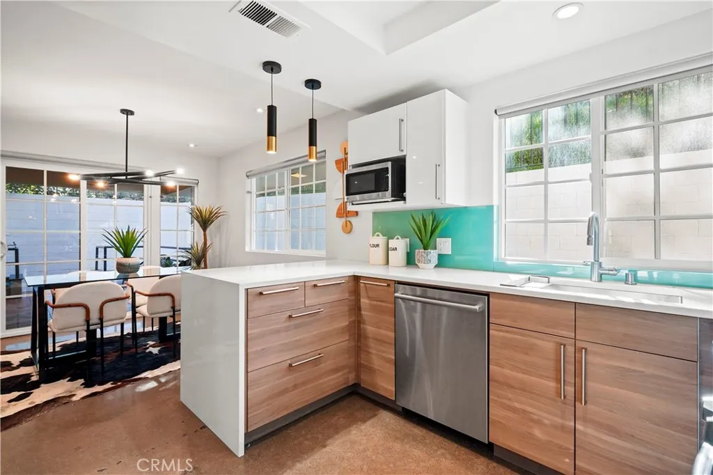 Additional image 8 of 2364 Duane Street Unit 7, Silver Lake, CA 90039