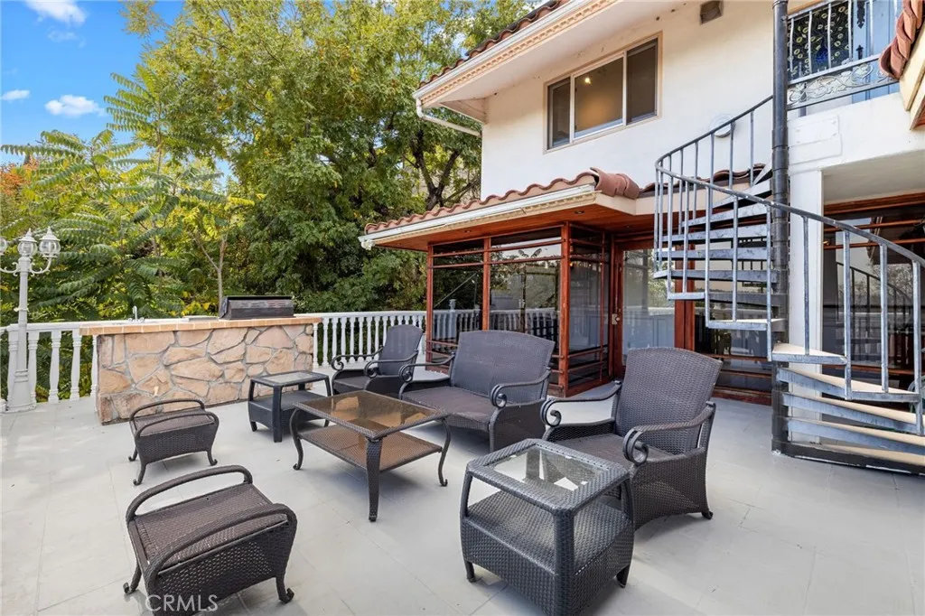 Additional image 96 of 3916 Carnavon, Los Angeles, CA 90027