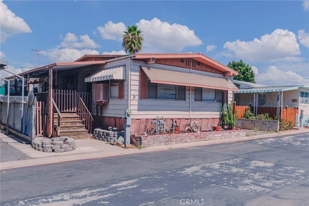 Additional image 2 of 650 La Seda Rd Unit 3C, La Puente, CA 91744