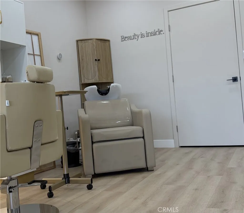 Additional image 9 of 12505 Oxnard Street, Valley Glen, CA 91606