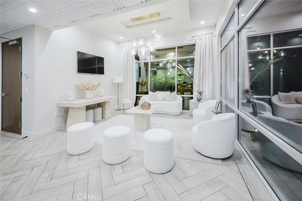 Additional image 25 of W Burbank Boulevard, Burbank, CA 91506