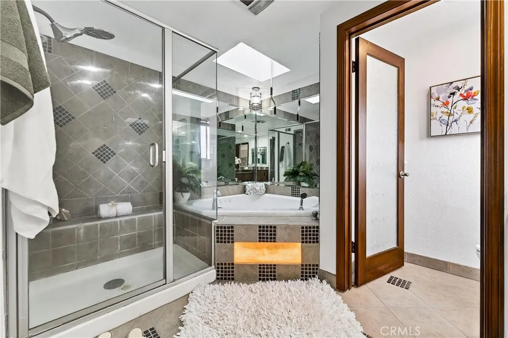 Additional image 98 of 663 Lausinda Avenue, Long Beach, CA 90803