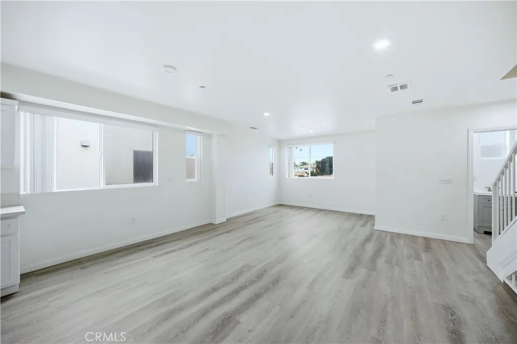 Additional image 55 of 6919 S Menlo, Los Angeles, CA 90044