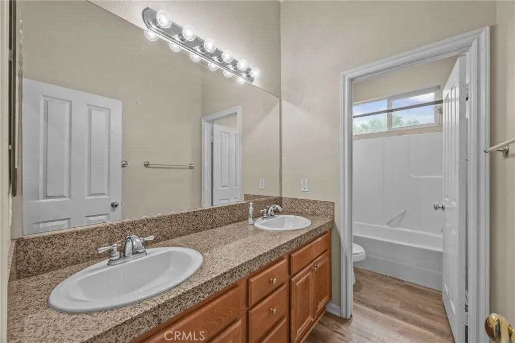 Additional image 33 of 101 Via De La Valle, Lake Elsinore, CA 92532