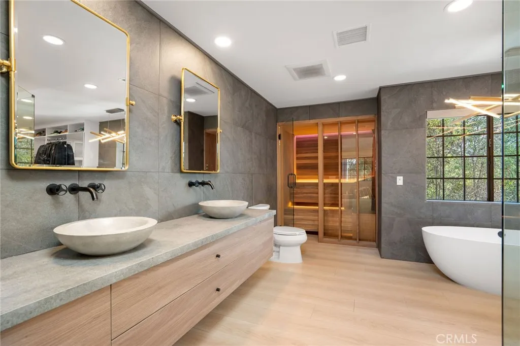 Additional image 93 of 23229 8th Street, Newhall, CA 91321