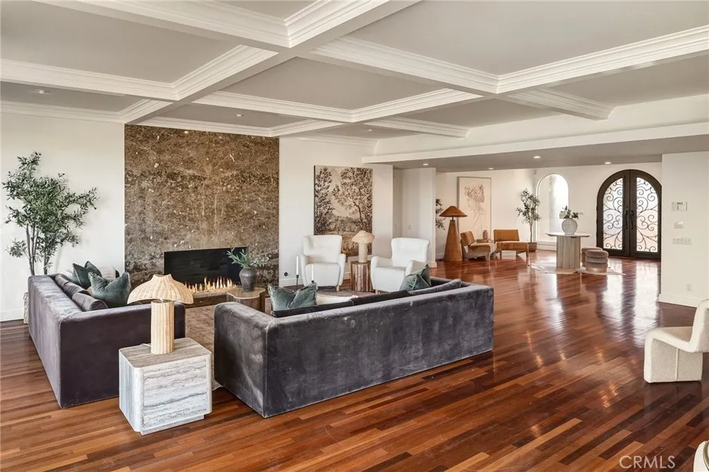 Additional image 18 of 1038 Santiago Drive, Newport Beach, CA 92660