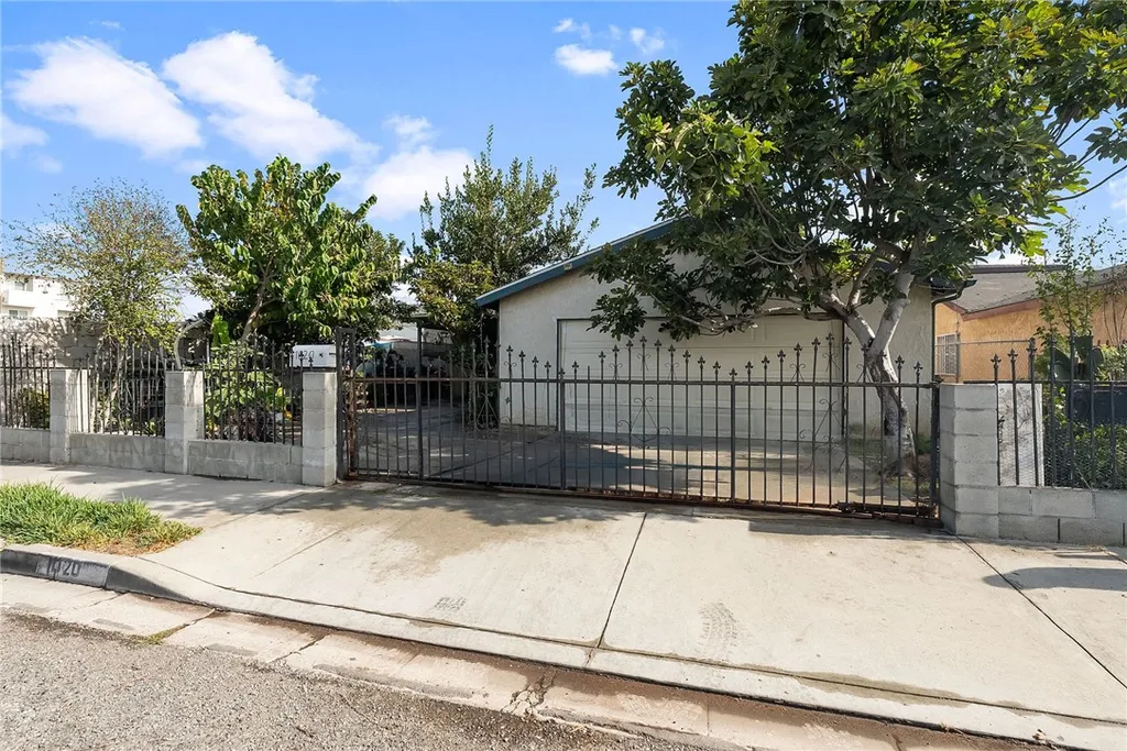 Additional image 2 of 1020 N Kemp Avenue, Compton, CA 90220