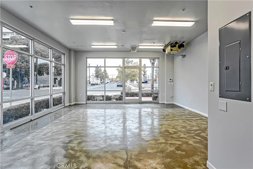 Additional image 35 of 1759 Fulton St, Fresno, CA 93721